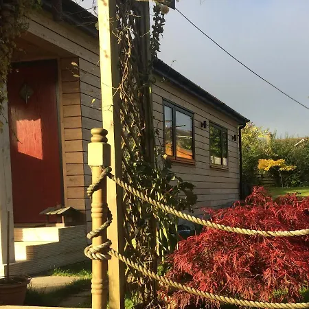 The Wee Lodge Inverness Exterior photo